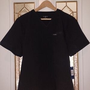 Jaanuu Size M Scrub Top